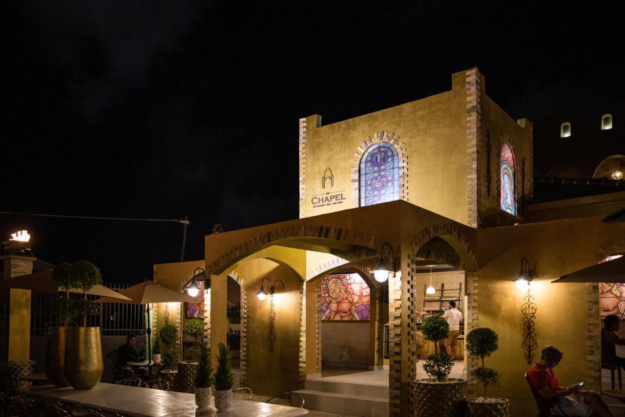Monastery Suites Oranjestad Eksteriør billede